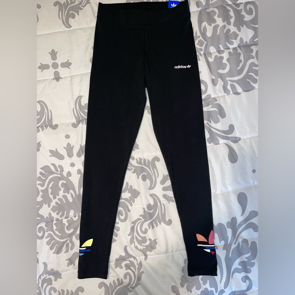 Women’s Adidas Yoga pants/athletic wear. NWT black - size: medium